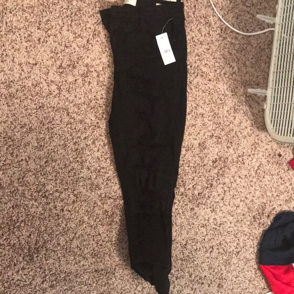 Black skinny jeans form pacsun !